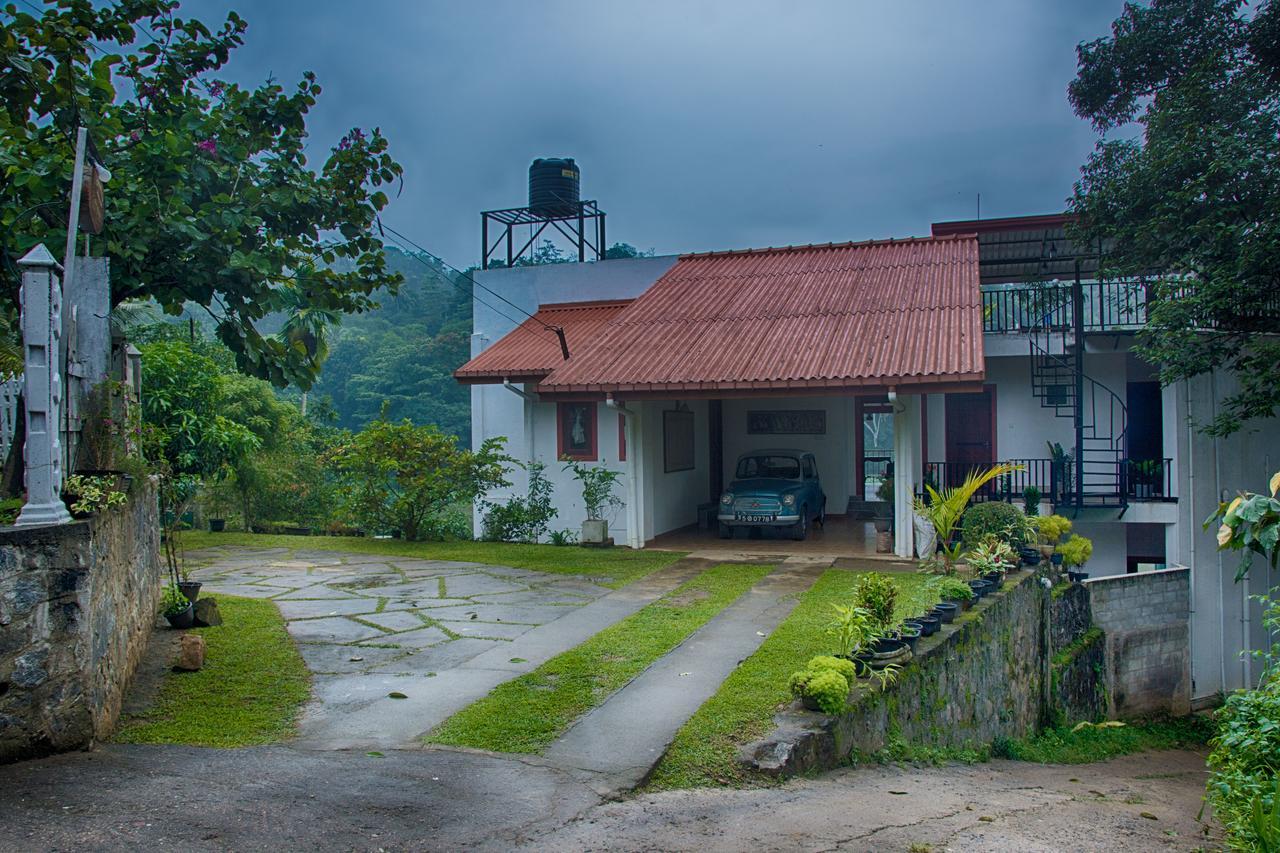 Chaminrich Homestay Kandy Exterior foto